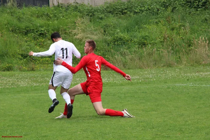foot-hugues-040625161059