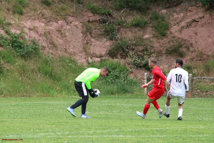 foot-hugues-040625161085