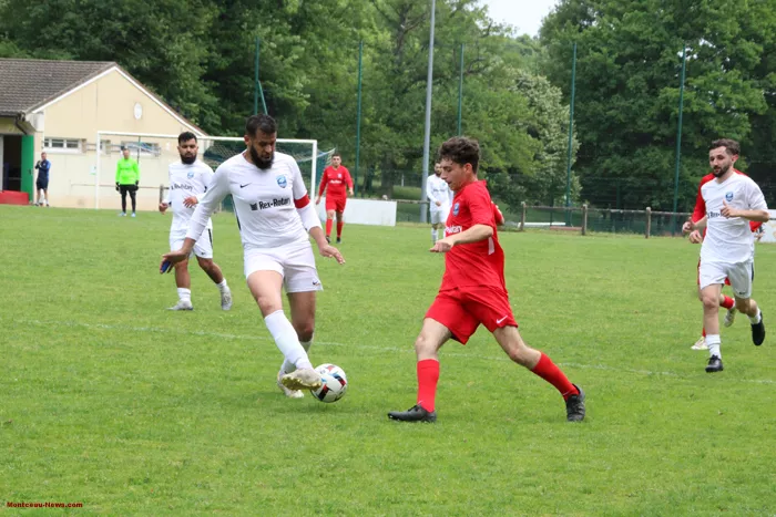 foot-hugues-040625161105