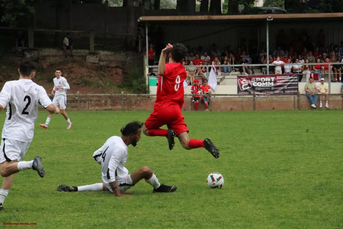 foot-hugues-040625161107