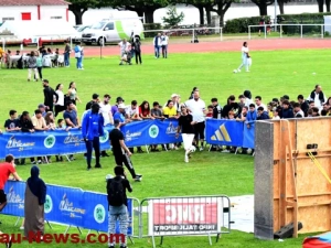foot-yanis-200625161025