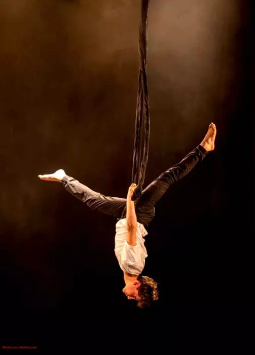 gus-circus-070625161027
