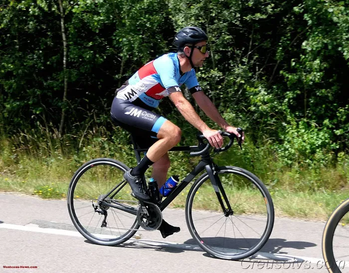 velo-260625161049
