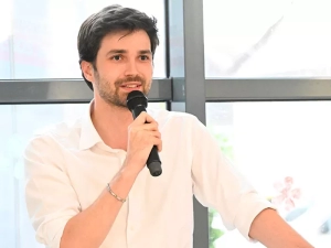 clement-mugnier-140725