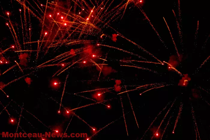 feu-artifice-blanzy-150725161033