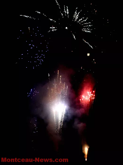 feu-artifice-blanzy-150725161044