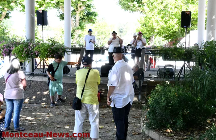 kiosque-130725161024