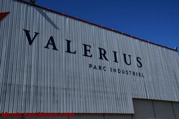 valierius-190725161031