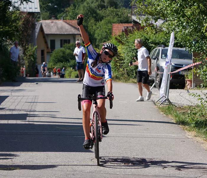 velo-120725161046