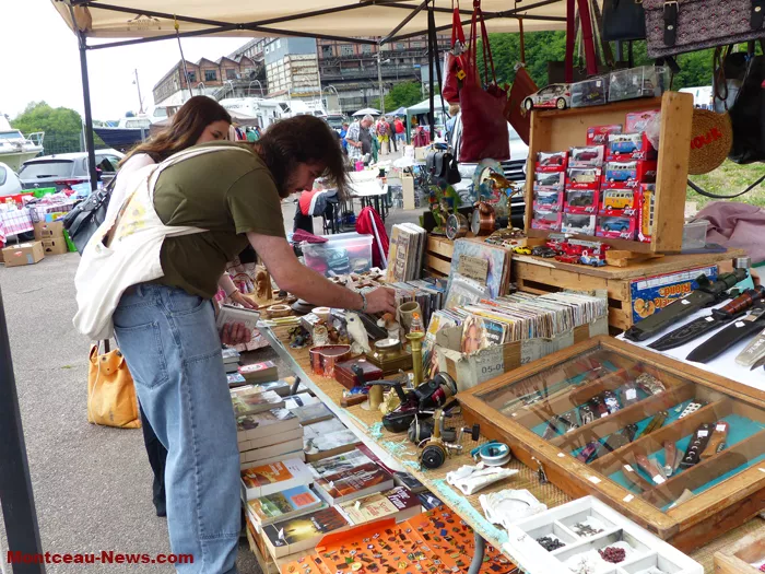 brocante-lavoir-030825161043