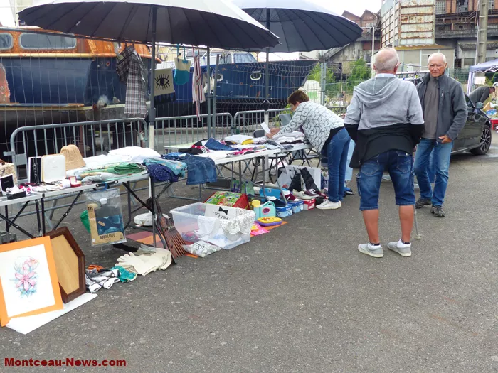 brocante-lavoir-030825161060