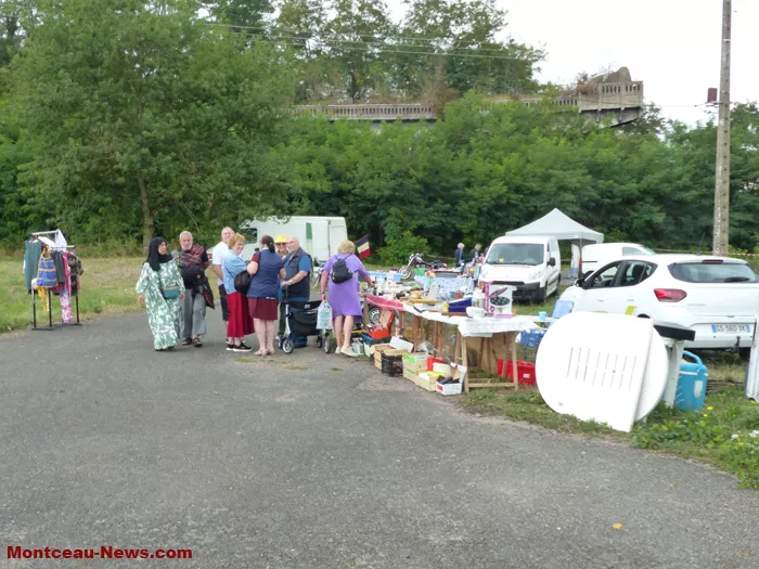 brocante-lavoir-030825161062
