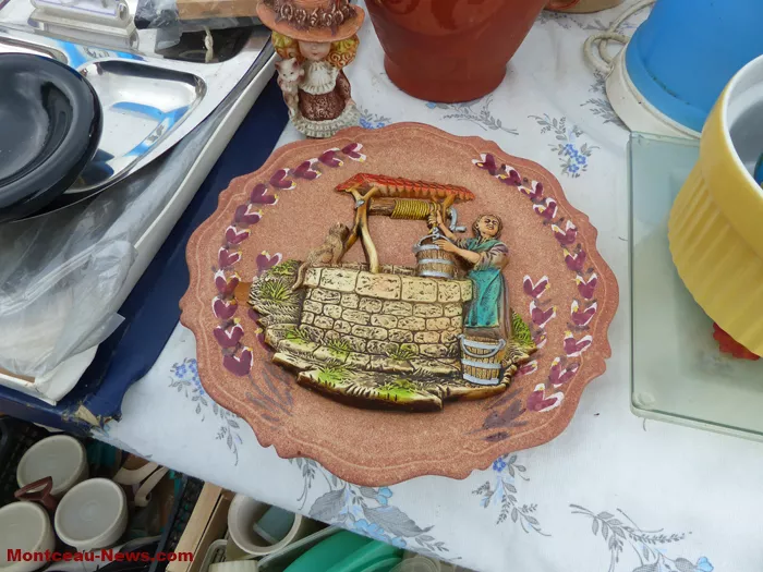 brocante-lavoir-030825161071