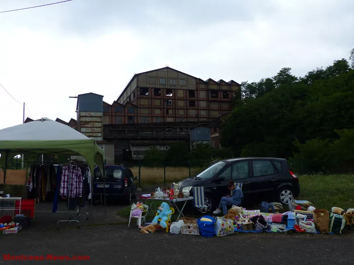 brocante-lavoir-030825161072