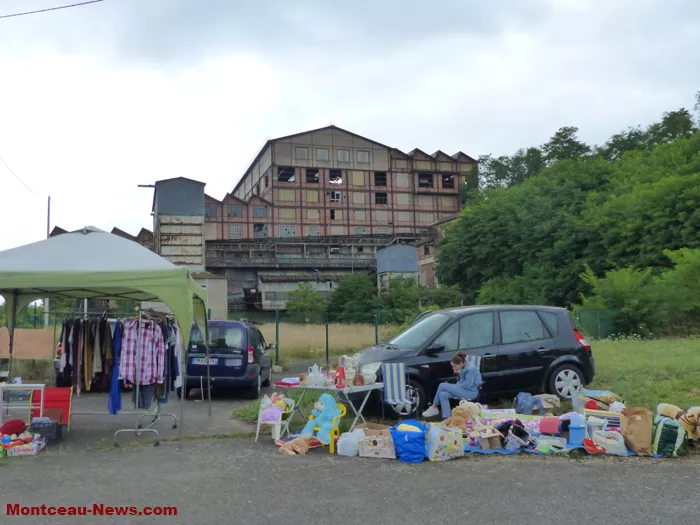 brocante-lavoir-030825161073