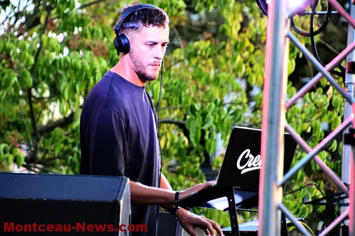 concert-yanis-230825161038