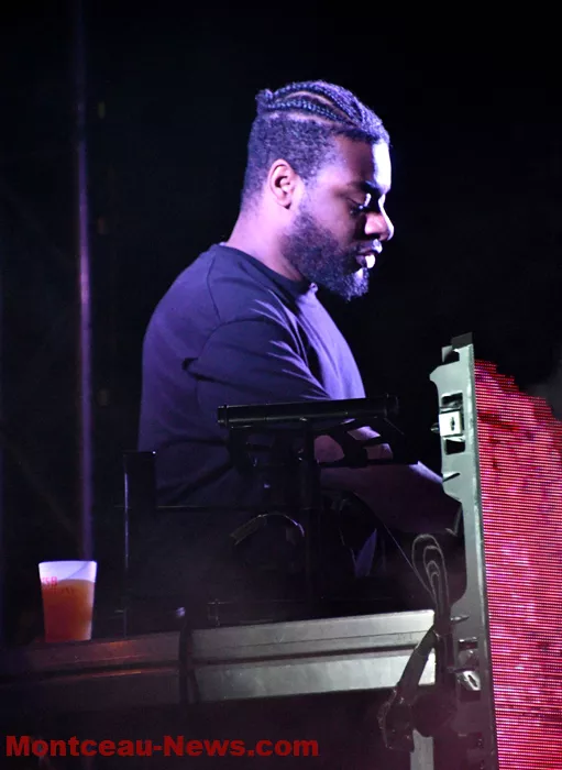 montceau-concert-yanis-230825161029