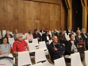 conf-140925161026