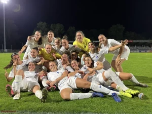 foot-filles-pompiers-230925161029