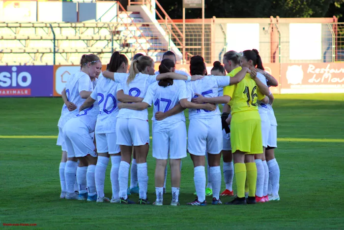 foot-filles-pompiers-230925161042