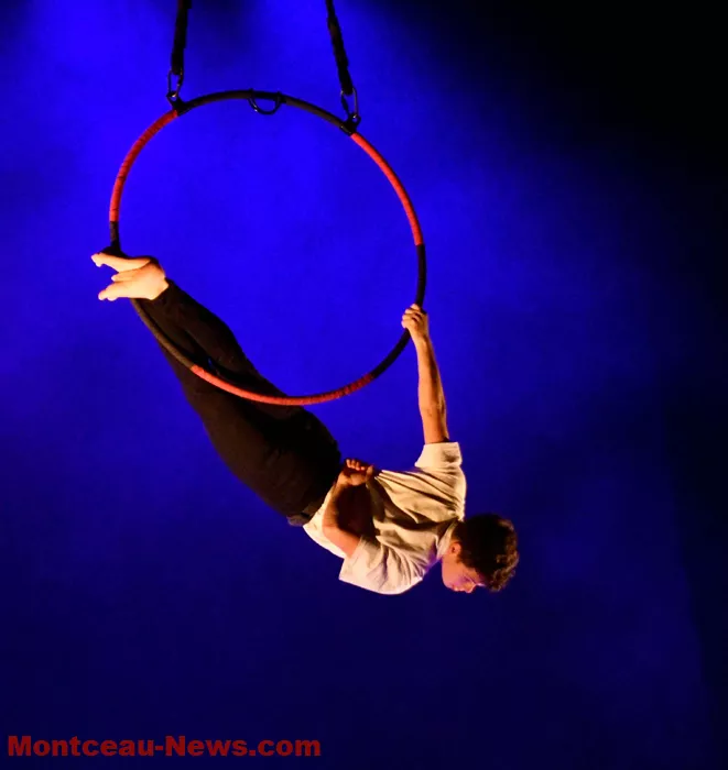gus-circus-010925161027