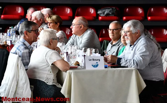repas-aines-st-vallier-150925161029