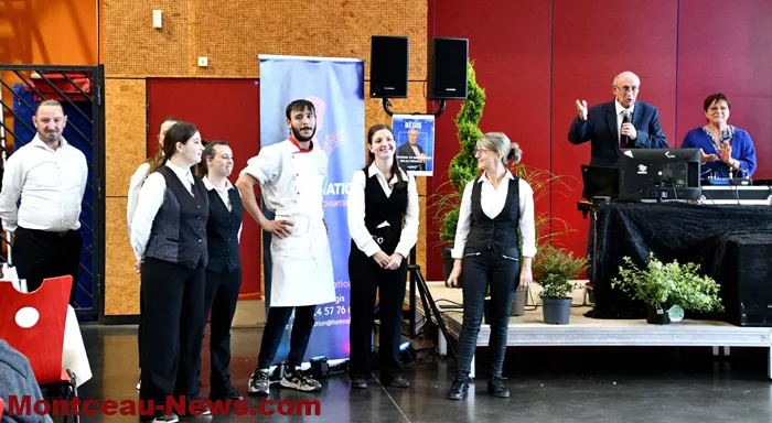 repas-aines-st-vallier-150925161042