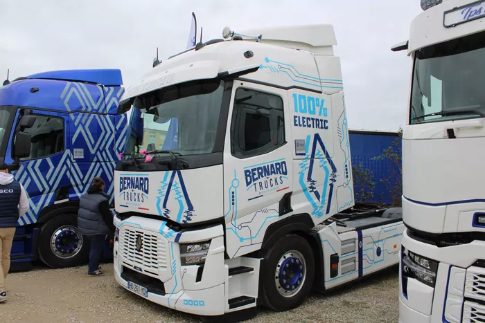 camion-louhans-051025161029