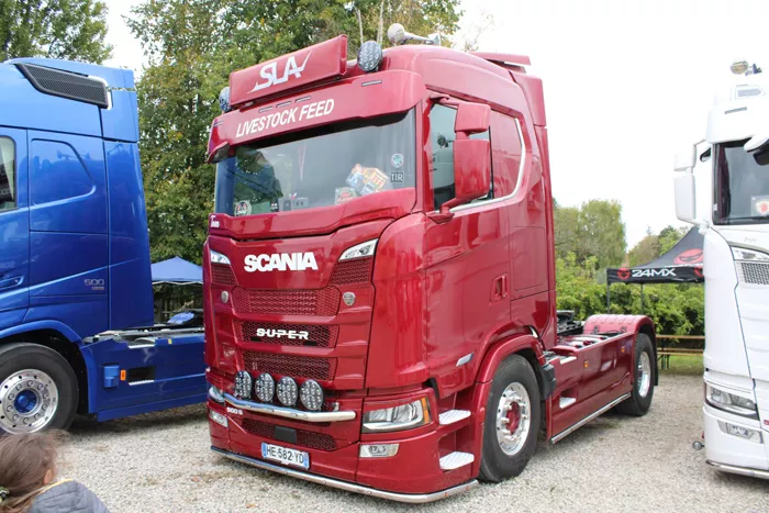 camion-louhans-051025161037