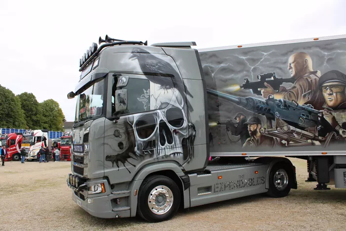 camion-louhans-051025161042