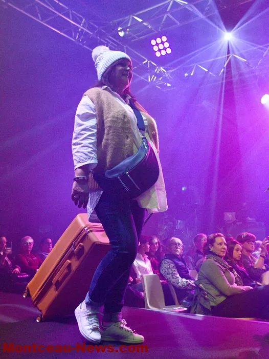 chris-bag-041025161024