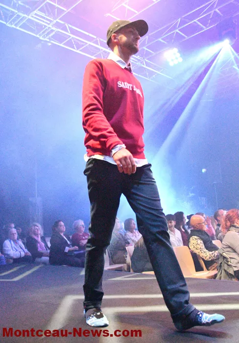 chris-bag-041025161034