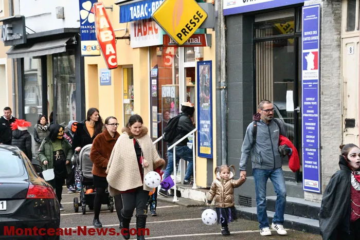 defilee-monstres-blanzy-26102511