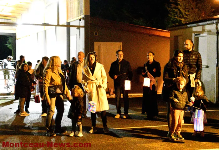 flambeaux-051025161031