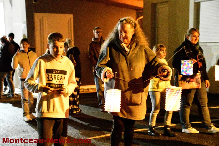 flambeaux-051025161032