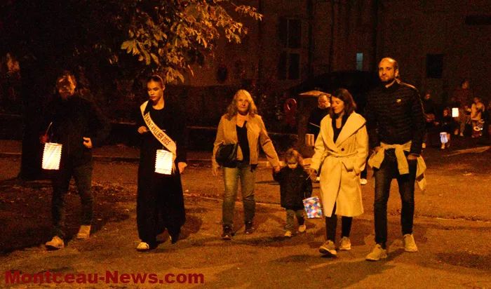 flambeaux-051025161037