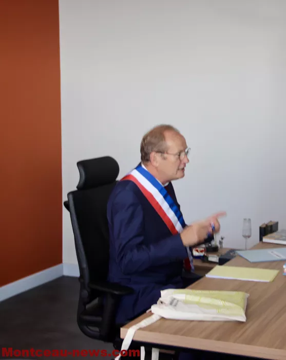 mairie-sanvignes-inau-021025161026