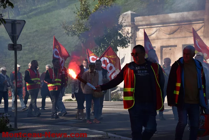 manif-creusot-021025161054