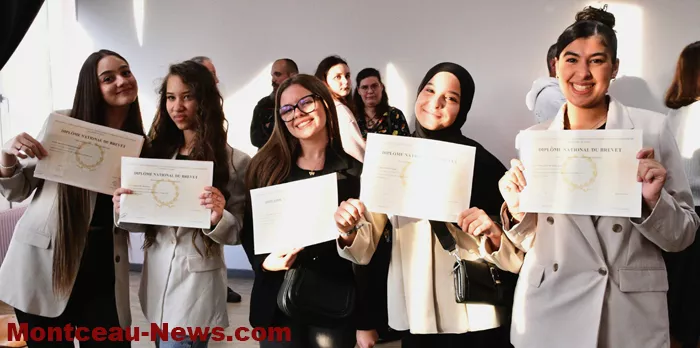 remise-diplome-jean moulin-111025161039