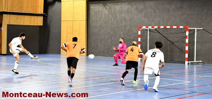 blanzy-foot-salle-13112513