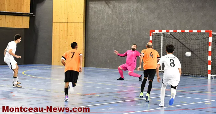 blanzy-foot-salle-13112514