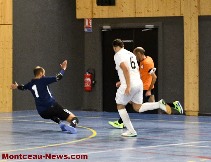 blanzy-foot-salle-13112515