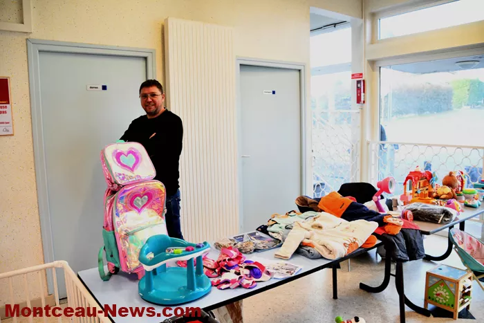 bourses-jouets-familles-france-23112517