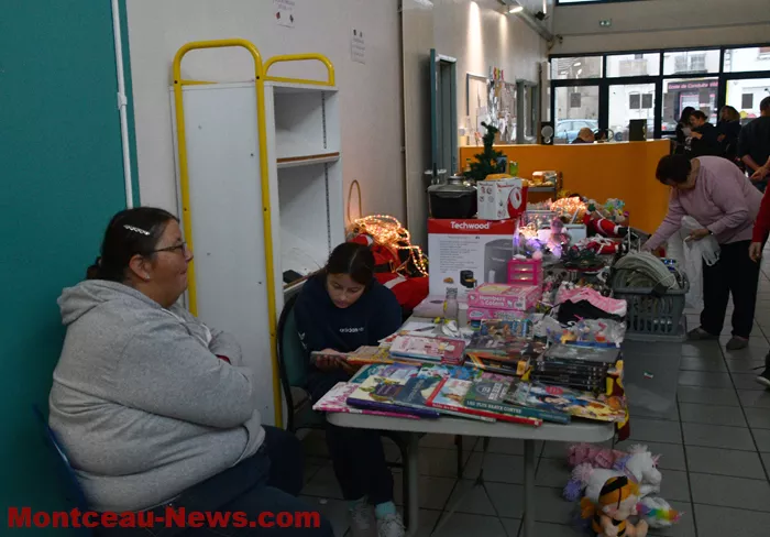 broc-noel-tu-montceau-1711251