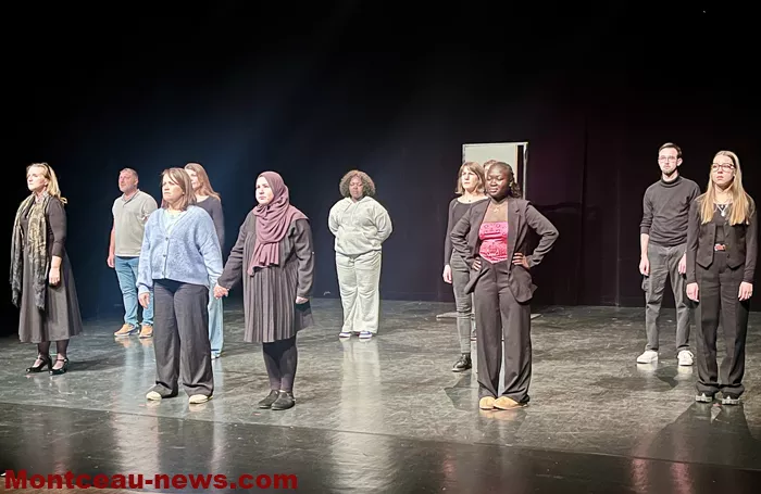 couleurs-femmes-30112514