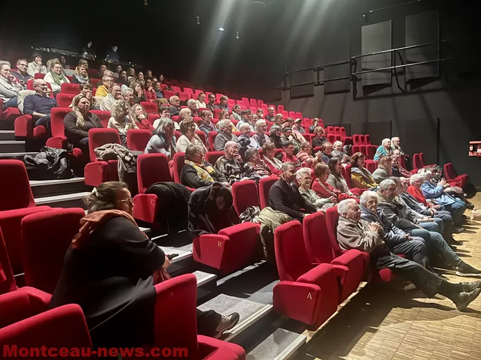 couleurs-femmes-30112516