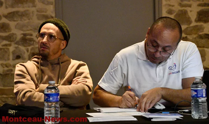 fight-pesee-boxeurs-08112510