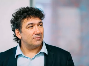 franck-vallet-081125