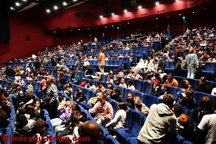 harcellement-embarcadere-2611251