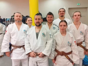 ad)judo-16122541
